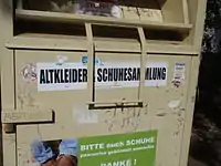 Altkleider-Container, Haytex Textilrecycling, Farbe: gelb