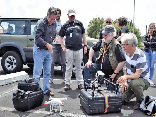 Explicações sobre os drones e as suas propriedades e aplicações