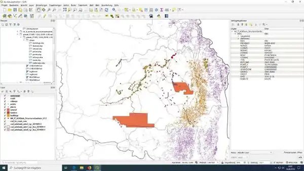 Os alunos exportaram dados do site e importaram os dados para o QGIS