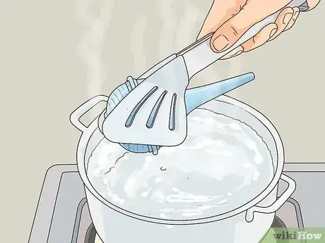 Image titled Clean a Bulb Syringe Step 14