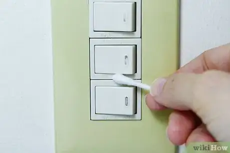 Image titled Clean Light Switches Step 9