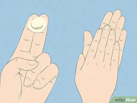 Image titled Do You Use Pomade on Wet or Dry Hair Step 4