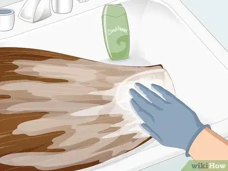 Image titled Bleach a Lace Closure Step 13