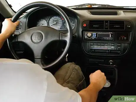 Image titled Handbrake Turn Step 11