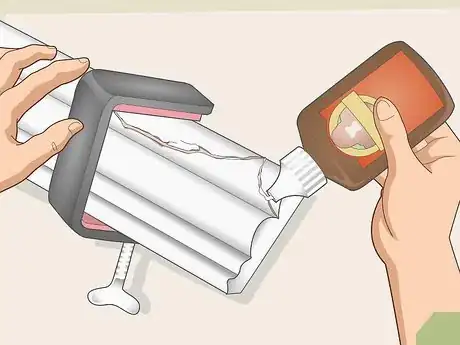 Image titled Remove Crown Molding Step 12