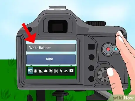 Image titled Take Photographs That Are the Correct Color Step 4