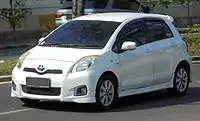 Second facelift: Yaris E 5-door (Indonesia)