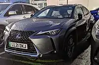 2021 UX 300e