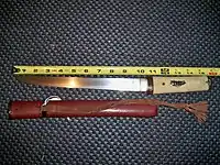 Edo period tantō with an aikuchi mounting.
