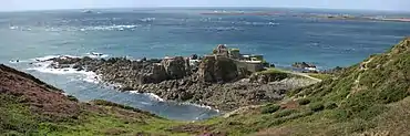 Fort Clonque – Burhou in the background
