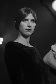 Harding performing in 2015