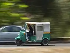 Auto rickshaw, Lahore
