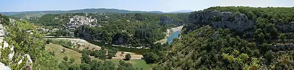 View of the Ardèche river at Balazuc.