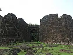Bankot fort