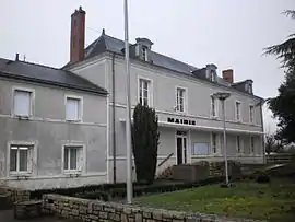 The town hall in Belligné