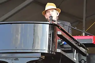 Benmont Tench (7314691254).jpg