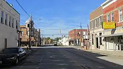 Looking west at the intersection of Main and Broadway Streets in Blanchester