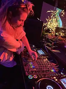 Blondish Vive-ann Bakos in 2019