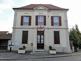 The town hall of Bouqueval