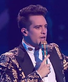 Urie performing in 2018