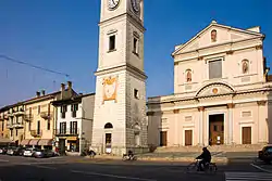 Piazza Dante with the church of San Michele and bell-tower.