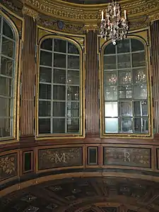 Cabinet aux Miroirs