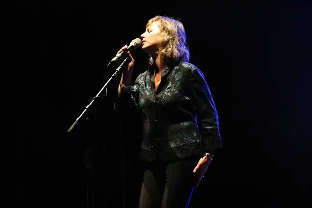 Christine_Collister.jpg