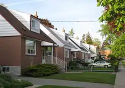 Residences in Clairlea