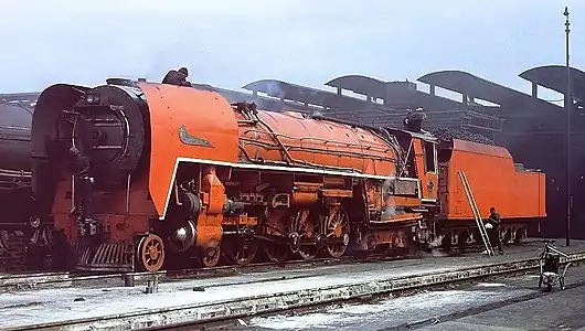 At Beaconsfield Depot, Kimberley, Northern Cape, c. April 1985