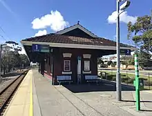 Daglish station platform shelter