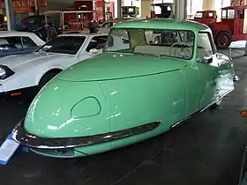 Davis D-2 Divan, at the National Automotive and Truck Museum, Auburn, Indiana, United States