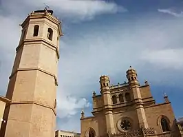 Fadrí y Concatedral.