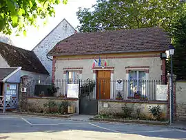The town hall of Gadancourt
