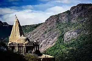 Dharamchand Hemchand temple