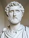 statue