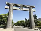 An example of a Hizen style gate.