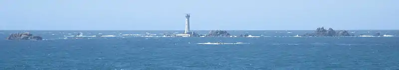 Les Hanois and the lighthouse