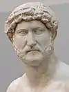statue