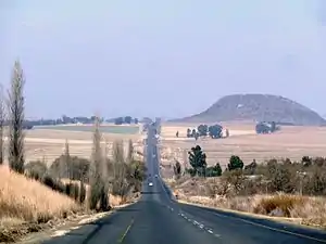 Houtkop, a 170-metre (560&nbsp;ft) outcrop of Drakensberg basalt in the Free State, South Africa.