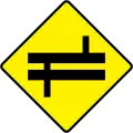 W 021RStaggered Crossroads Ahead at Dual C'way - Right