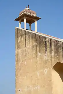 The Giant Sundial of Jantar Mantar in Jaipur, India, stands 27m tall. Its shadow moves visibly at 1&nbsp;mm per second. .mw-parser-output .geo-default,.mw-parser-output .geo-dms,.mw-parser-output .geo-dec{display:inline}.mw-parser-output .geo-nondefault,.mw-parser-output .geo-multi-punct{display:none}.mw-parser-output .longitude,.mw-parser-output .latitude{white-space:nowrap}26°55′29″N 75°49′29″E﻿ / ﻿26.9247°N 75.8248°E﻿ / 26.9247; 75.8248﻿ (The Giant Sundial of Jantar Mantar)