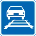 Driving on tram line permitted