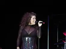Jeanette singing at the Exposé reunion concert in 2007