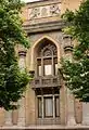 Khakh-e Sahrbani shows combination of elements from Achamenid and Persian Islamic styles