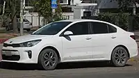 Sedan (pre-facelift)
