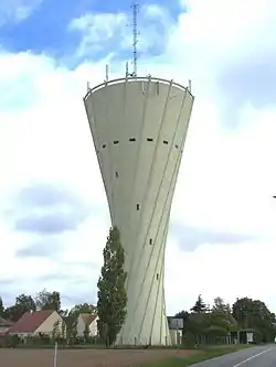 Les Essarts-le-Roi château d'eau (water tower), Les Essarts-le-Roi, Yvelines, France.