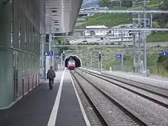 tunnel portal at the station (2007)