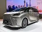 Lexus LM