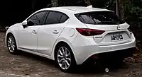 Hatchback (pre-facelift)