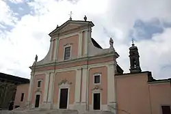 The town's parish church, housing Christ Appearing to his Mother after his Resurrection by Titian.